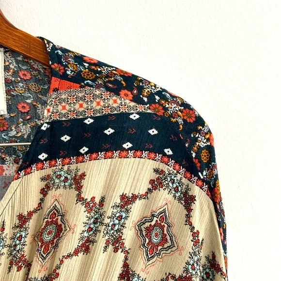 California Moonrise Blue Cream Patchwork Style Long Sleeved Boho Top - Picture 2 of 10